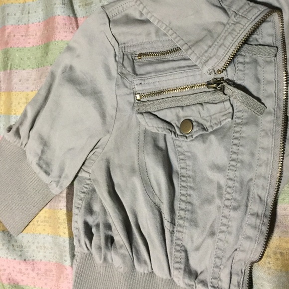 Mini Jacket - Picture 3 of 4