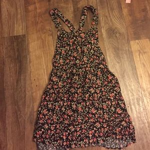 Overall dress