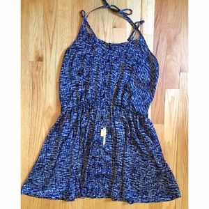 ✨ Sale ✨ Button-Front Gold & Navy Dress