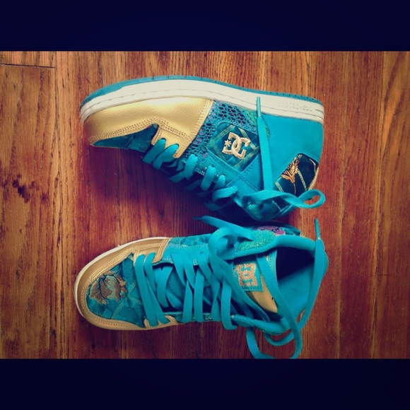 DC - sneekers 🆕