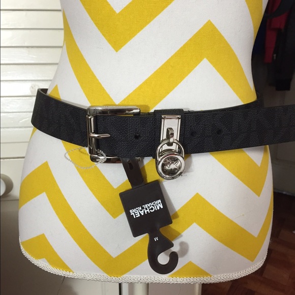 Michael kors black belt NWT! - Picture 1 of 4