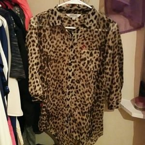 Leopard print top