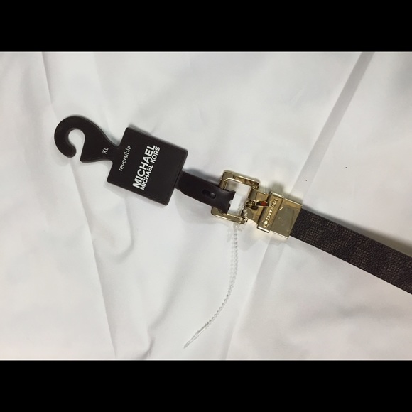 Michael kors brown twist reversible belt NWT! - Picture 3 of 4