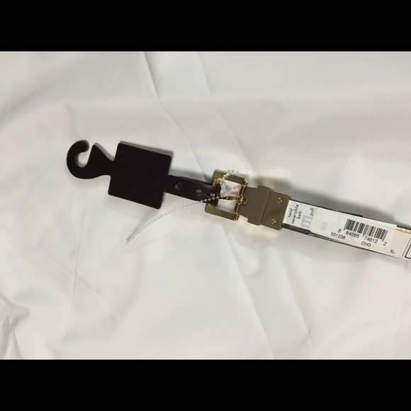 Michael kors brown twist reversible belt NWT! - Picture 4 of 4