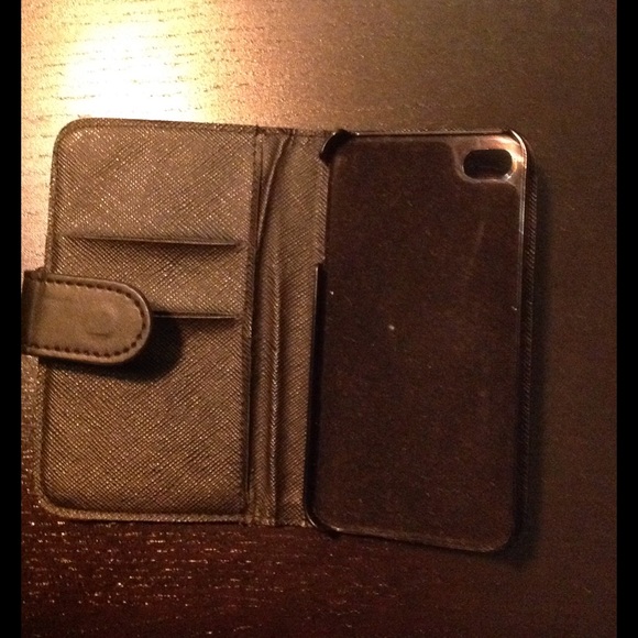 iPhone 4-4s wallet case.