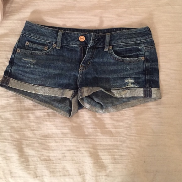 Denim shorts - Picture 1 of 3