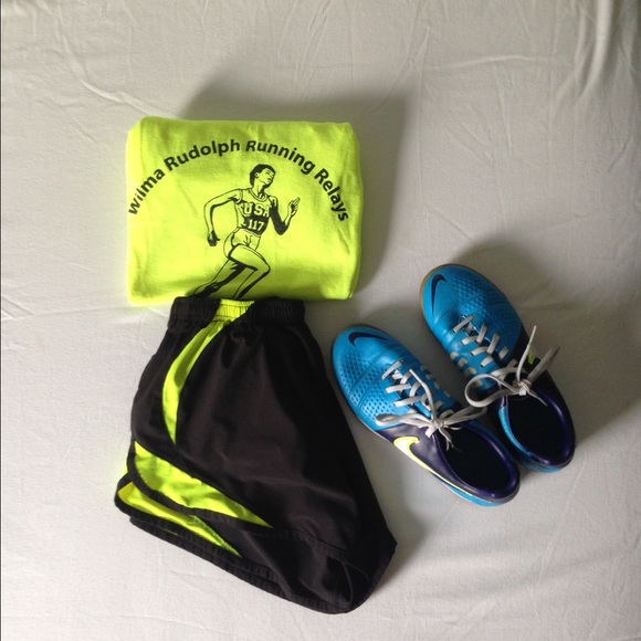Brooks Black/ Neon Lemon Lime Running Shorts