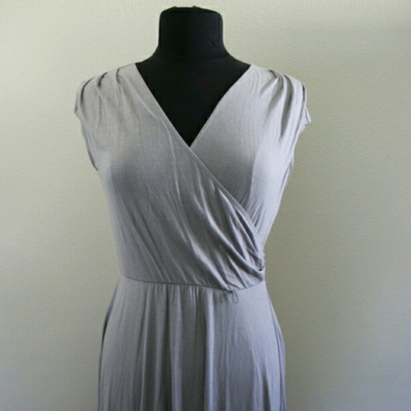 NWOT Grey Sangria Jersey Tunic Style Dress