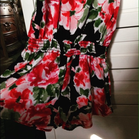 Floral Poetry Romper - Picture 2 of 4