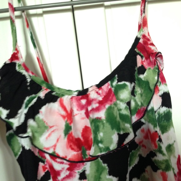 Floral Poetry Romper - Picture 4 of 4