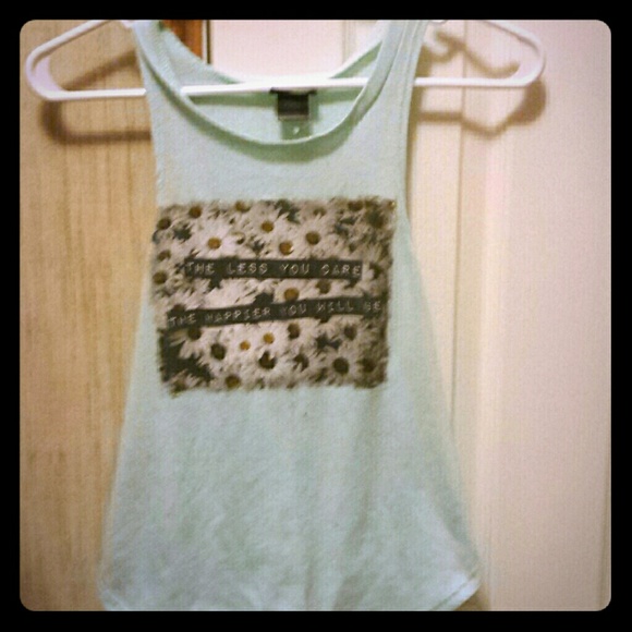 Small rue 21 tank top. - Picture 1 of 3