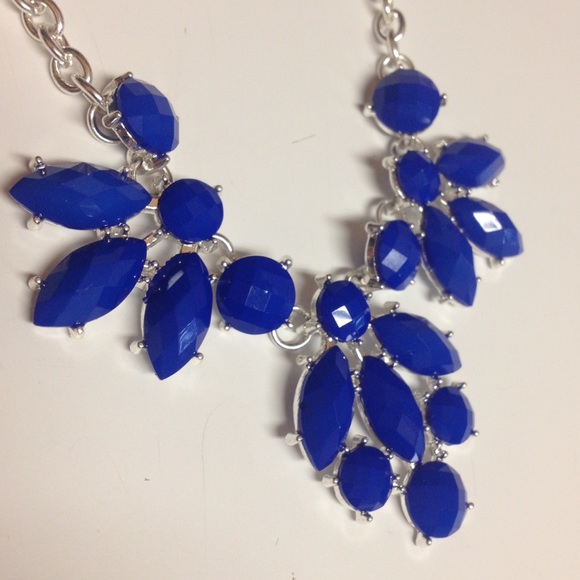 Royal blue statement necklace