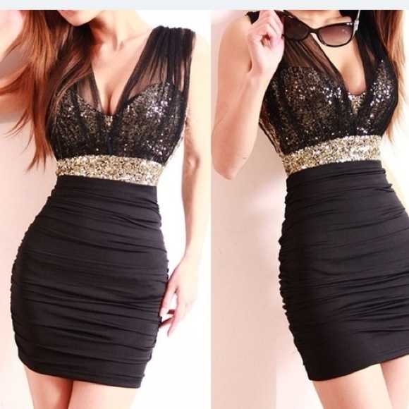 Cute black dress!!