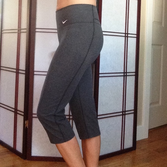 Nike Pants - NIKE CROP