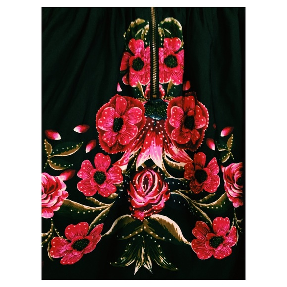 SOLD - Picture 2 of 4