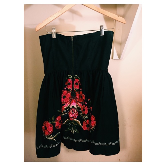 SOLD - Picture 3 of 4