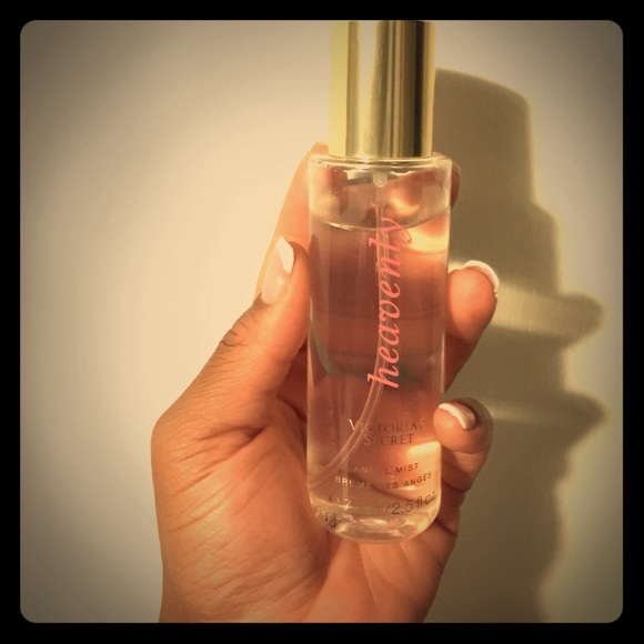 Victoria's Secret Heavenly Body Mist