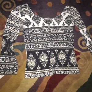 cute long sleeve crop top