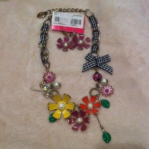 Betsey Johnson floral necklace & earring set