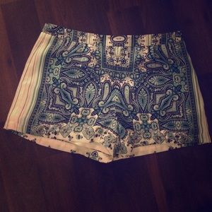 Rare cruise shorts forever 21 size m