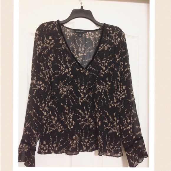 Banana Republic Black and Tan flower print.