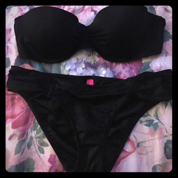 V.S 2 piece bikini