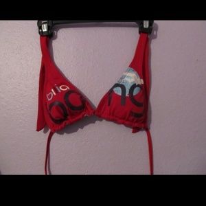Reversible bikini top