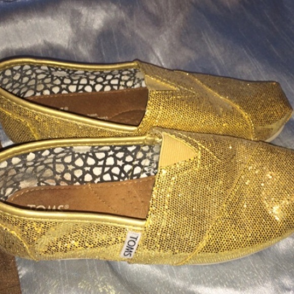 Toms