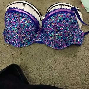 2 Candie's bras 36D, 38C bundle or separate