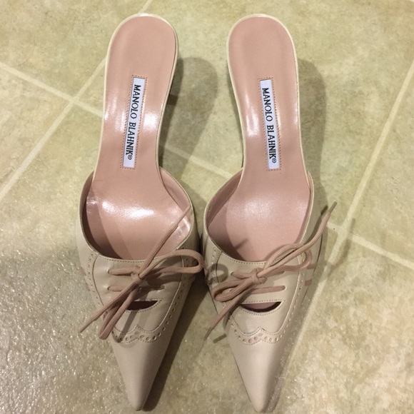 SOLD! Manolo Blahnik mule - Picture 3 of 4