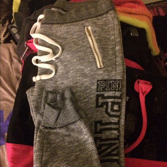 pink joggers / sweatpants