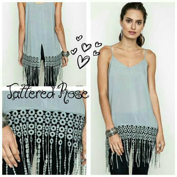 ๐ด๐HOST PICK๐๐ดFringe Tank - Picture 2 of 5