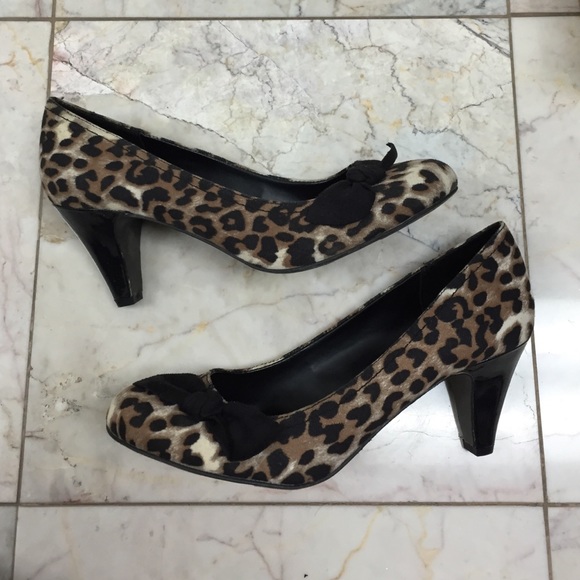 ❗️SALE❗️ Report Leopard Heels