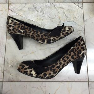 ❗️SALE❗️ Report Leopard Heels