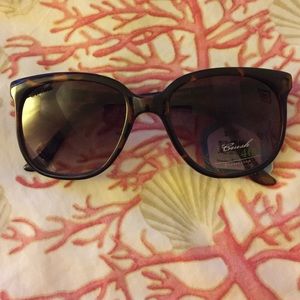 NWT Crush sunglasses