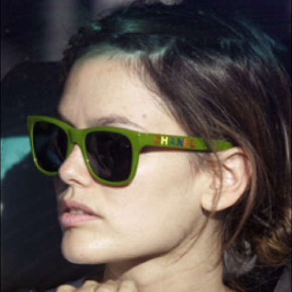 ISO CHANEL SUNGLASSES