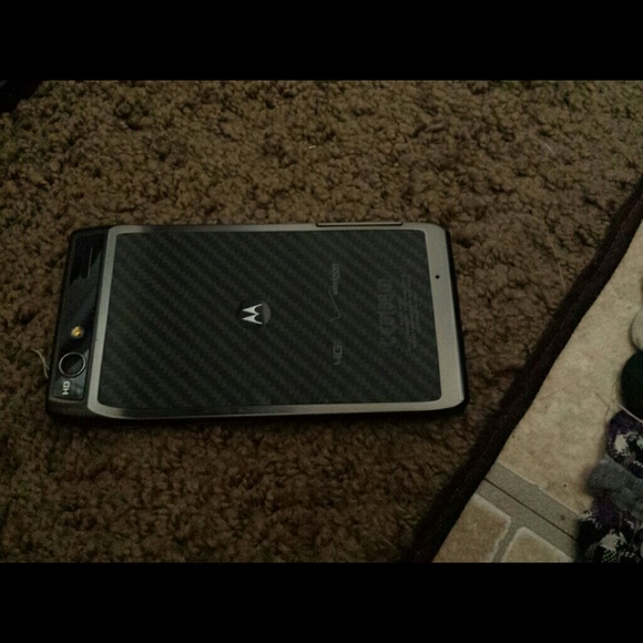 Motorola droid carrier Verizon - Picture 2 of 2