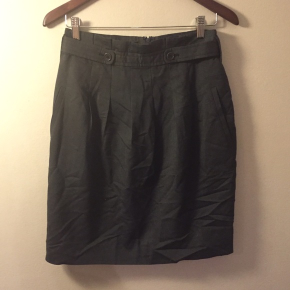 💕REDUCED🎀 BCBGMaxAzria Skirt - Picture 2 of 2
