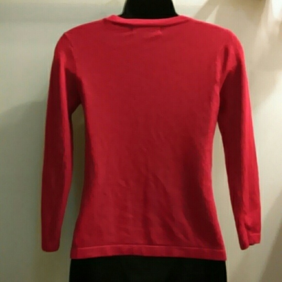 Express Red Top - Picture 2 of 2