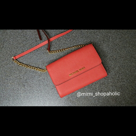 Michaels Kors cross-body