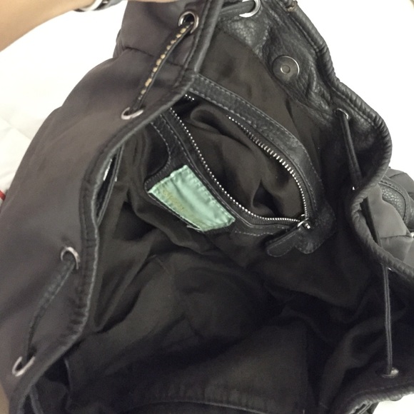 SOLD - Picture 3 of 4