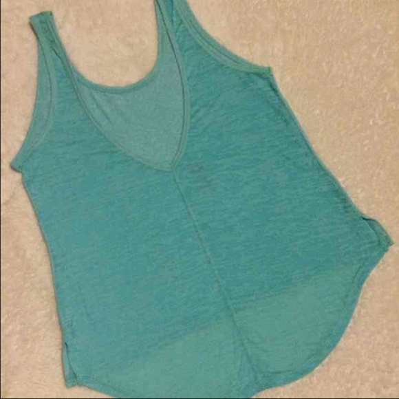 Workout Tank - Picture 3 of 4