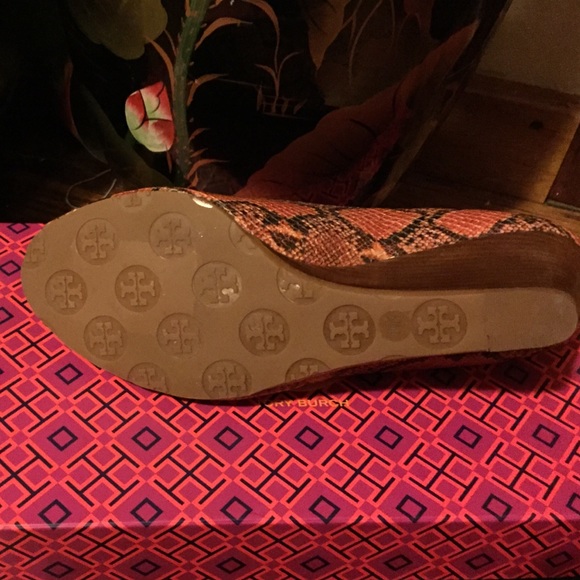 Tory Burch Shoes - Picture 4 of 4