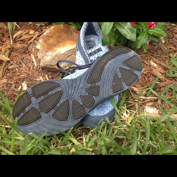 ๐ Brooks , Green Silence, Shoes ๐๐ - Picture 2 of 2