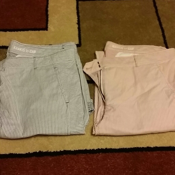 Set of blue and pink gap skinny mini khakis