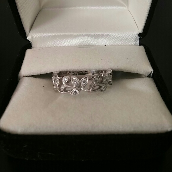 Parade Lyria Leaves Diamond Wedding Ring - Picture 2 of 4