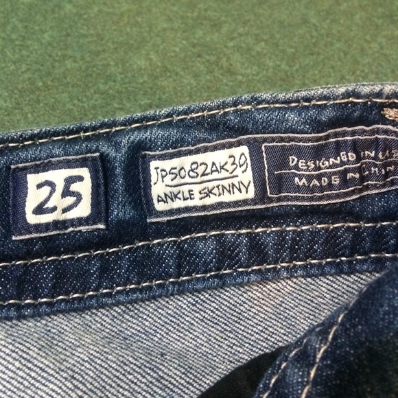 Miss Me Jeans - Picture 4 of 4