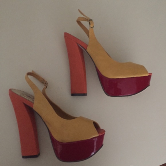 Funky Pumps! - Picture 4 of 4