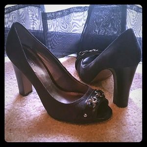 🚫Sold offline 🚫 Coach Pumps