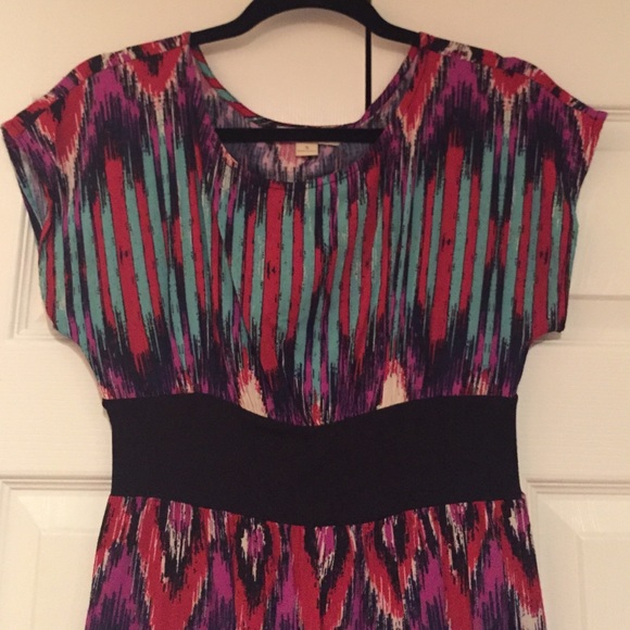 Forever 21 Tribal Dress, Sz small, GUC - Picture 2 of 3